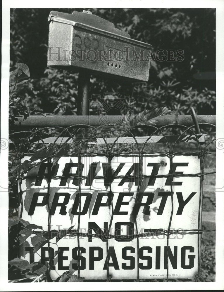 1975 Sign Private Property Trespassing - Historic Images