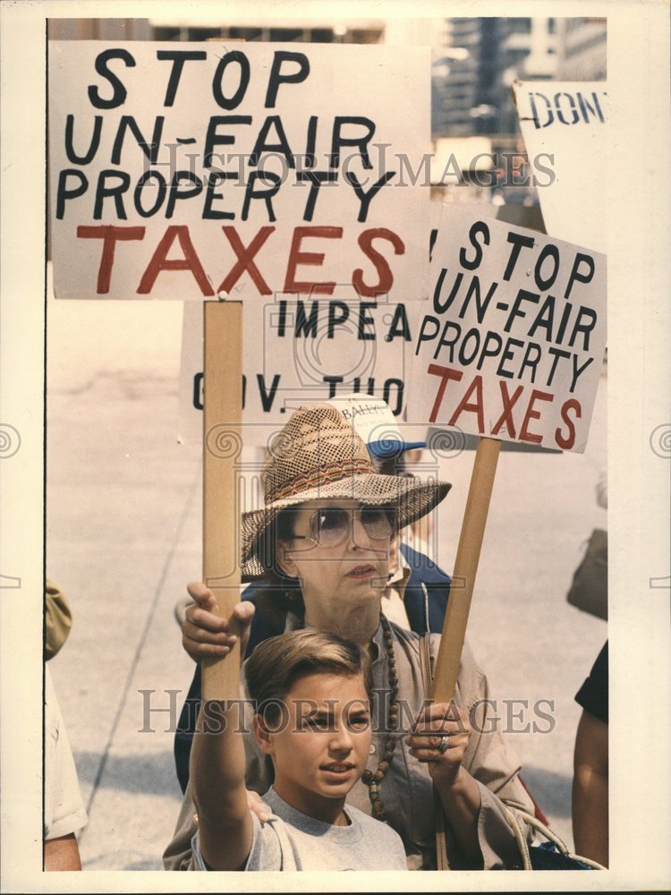 1989 Chicago Homeowners Protest Cook County - Historic Images