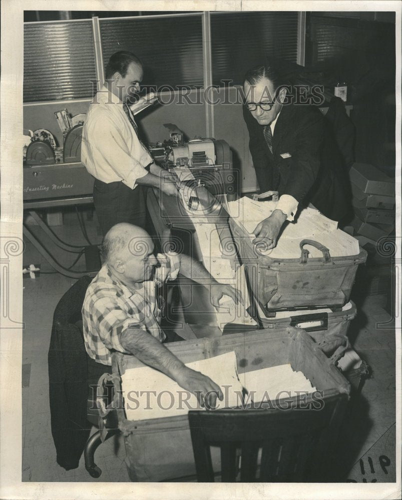 1962 Press Photo Postmen mail out real estate tax bills - RRV70823 - Historic Images