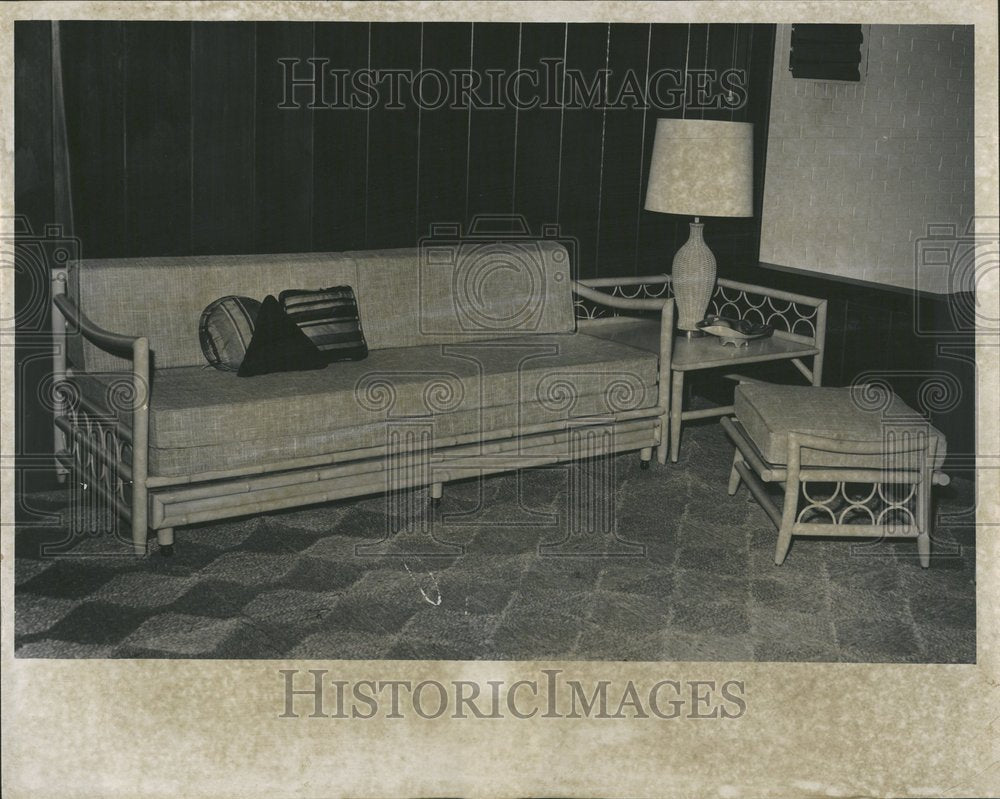 1958 Press Photo Summer Furniture - Historic Images