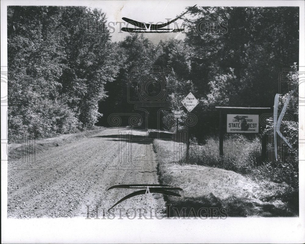 1962 Forest Lake Superior highway - Historic Images