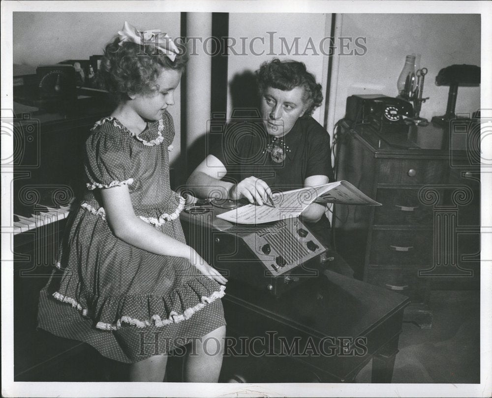1950, Katherine Miller Ella Davis - RRV71687 - Historic Images