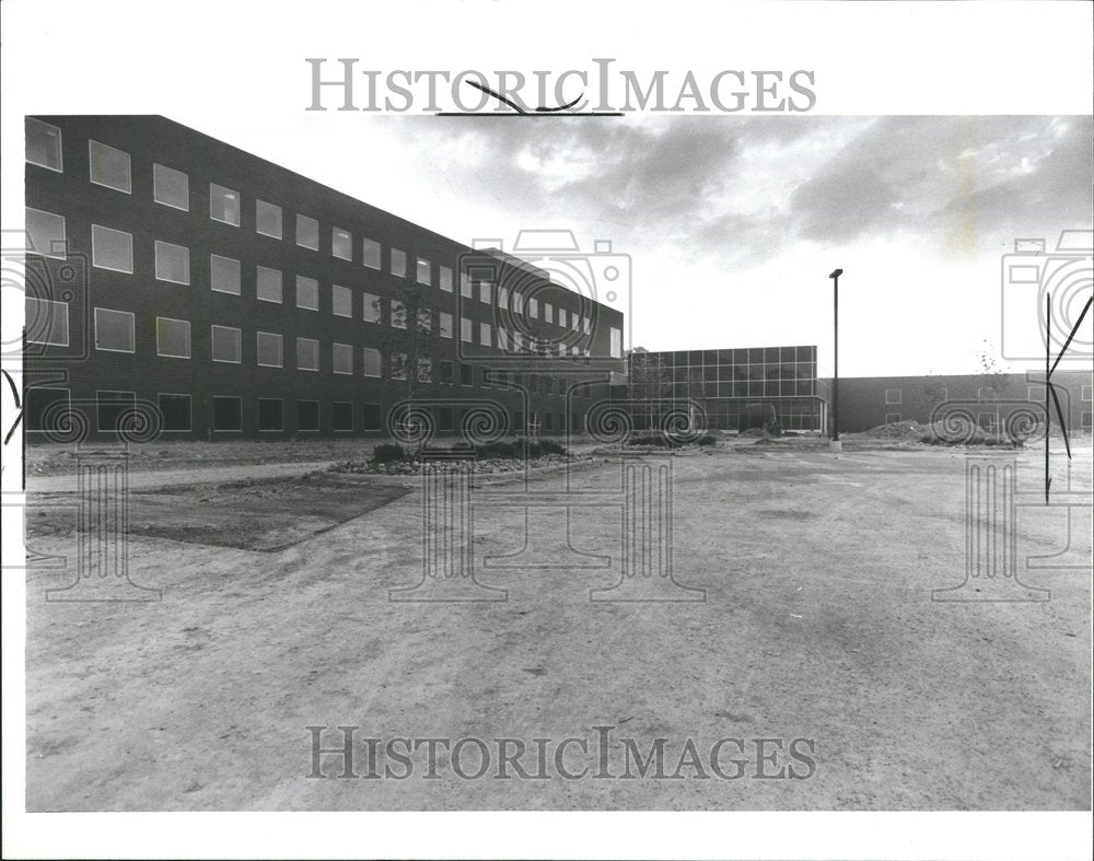 1989 Press Photo ITT Automotive Headquarters/Michigan - RRV71763 - Historic Images