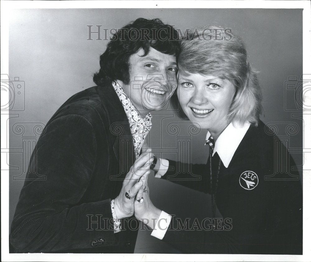 1972 Press Photo Tony Carolyn Rinaldi smile - RRV71947 - Historic Images