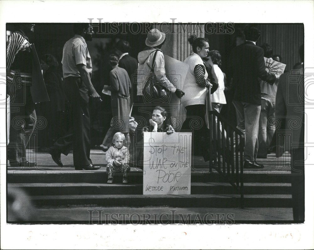 1980 Budget Cuts Picketing In Detroit - Historic Images