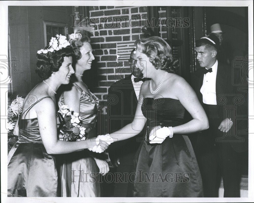 1959 Press Photo Donna Woodruff Bernard Smith - Historic Images