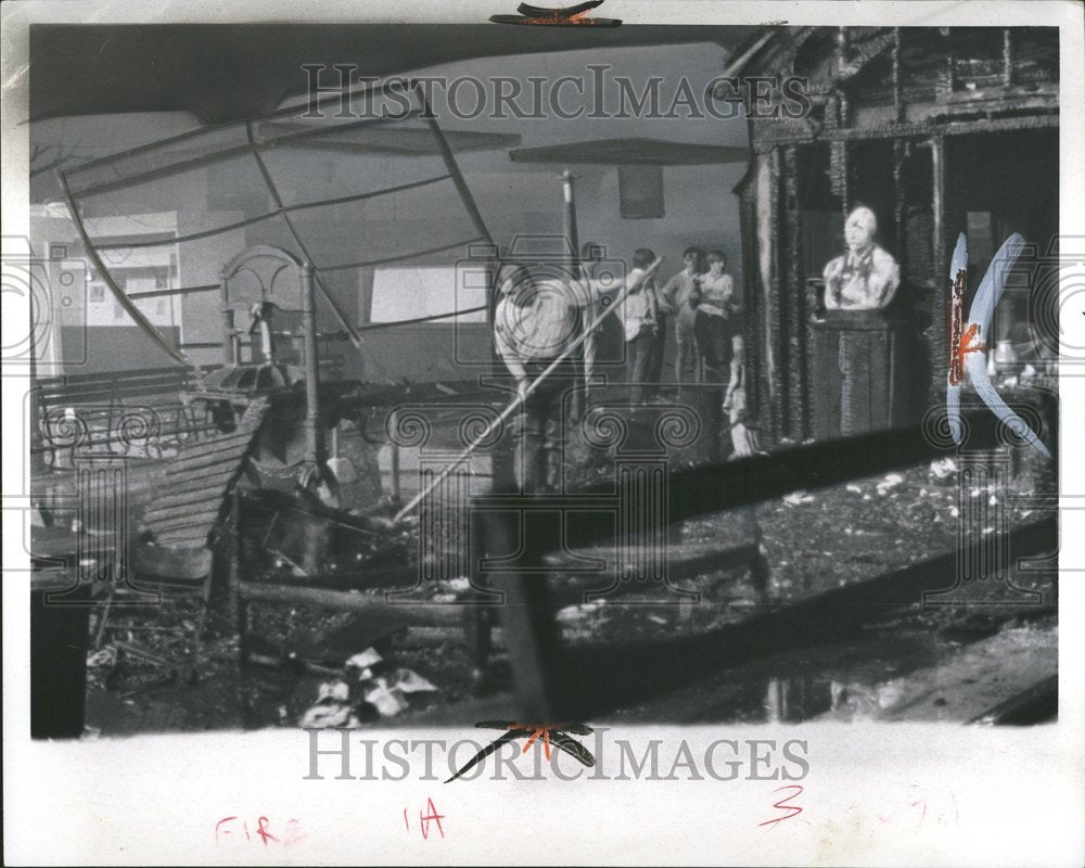 1970 Photo Henry Ford Museum Fire At Greenfield Village - Historic Images