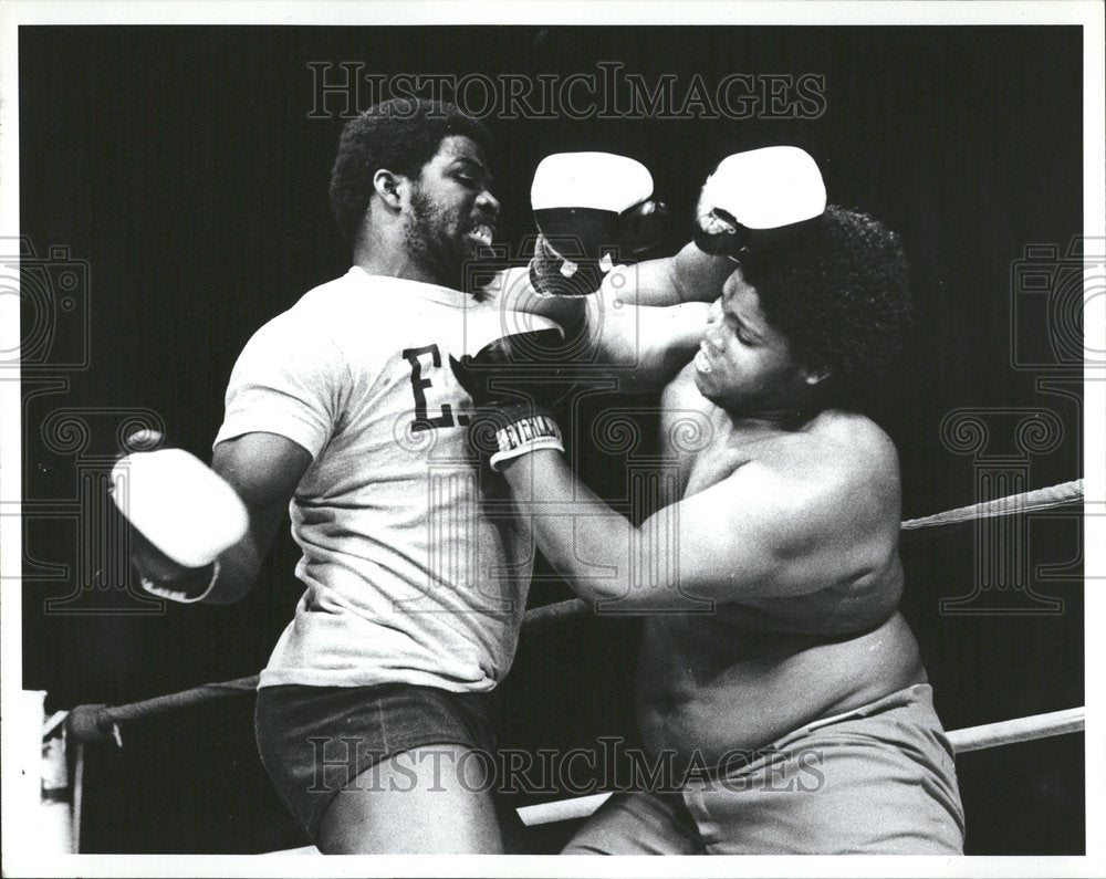 1981 Press Photo William Malcolm, and Ken Smith, boxing - RRV72971 - Historic Images