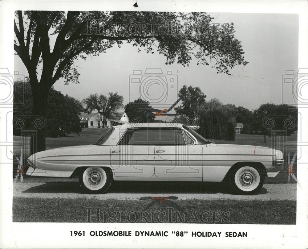 1960, Oldsmobile Dynamic Holiday Sedan car - RRV73755 - Historic Images