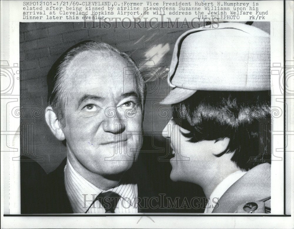 1969 Hubert Humphrey Cleveland Hopkin Air - Historic Images