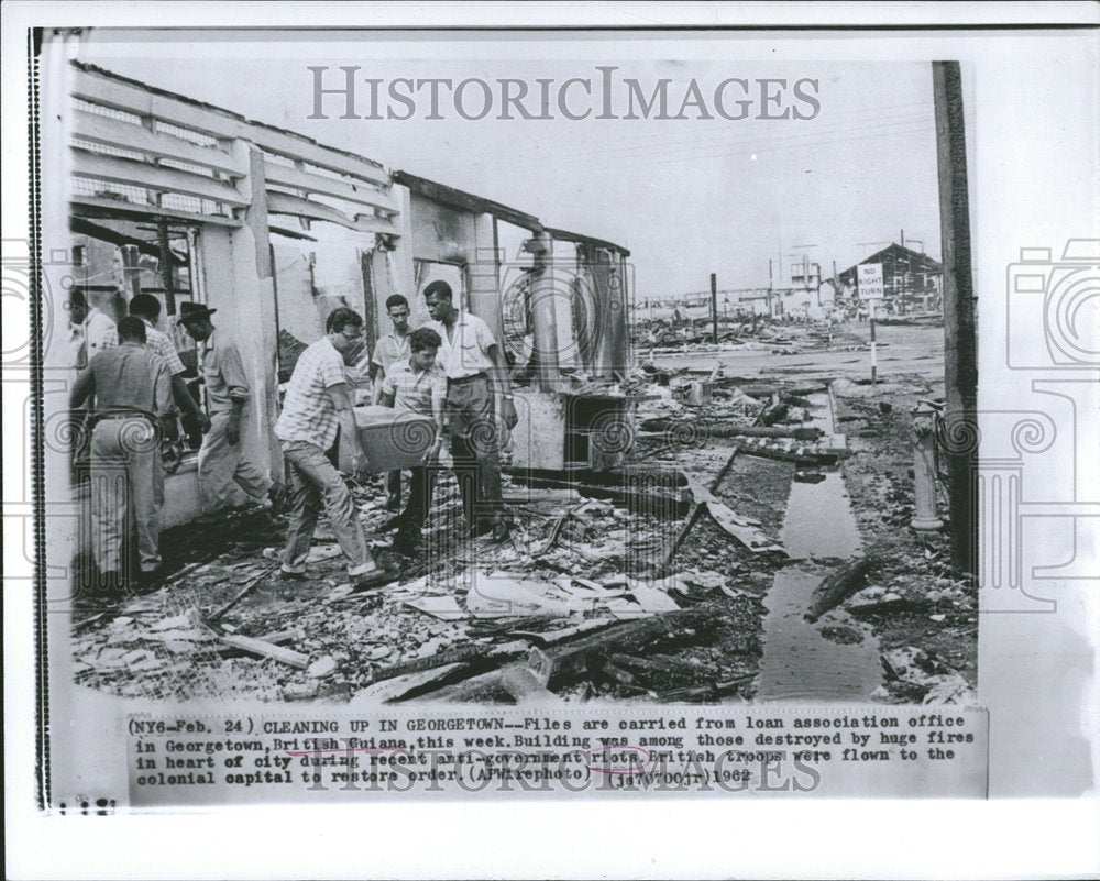 1962, Georgetown cleaning Britis Guanna land - RRV74593 - Historic Images