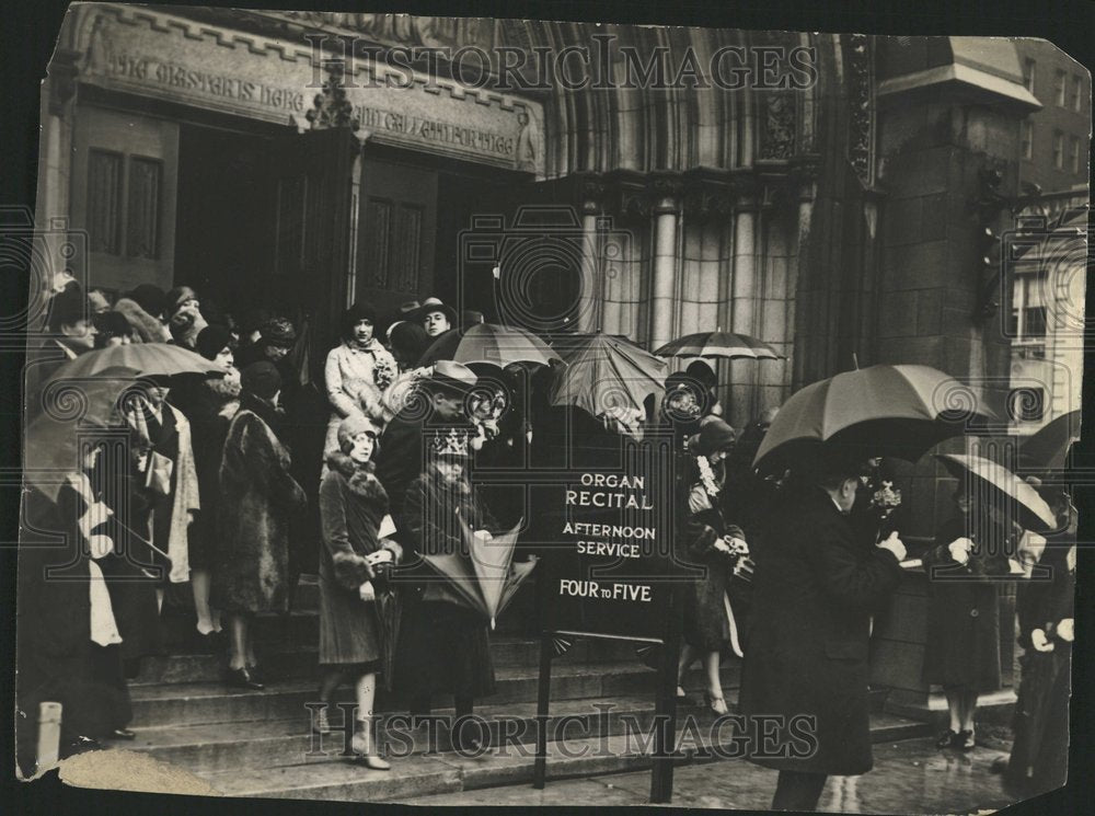 1929, Day Easter Fourth Church Michigan Scen - RRV74941 - Historic Images