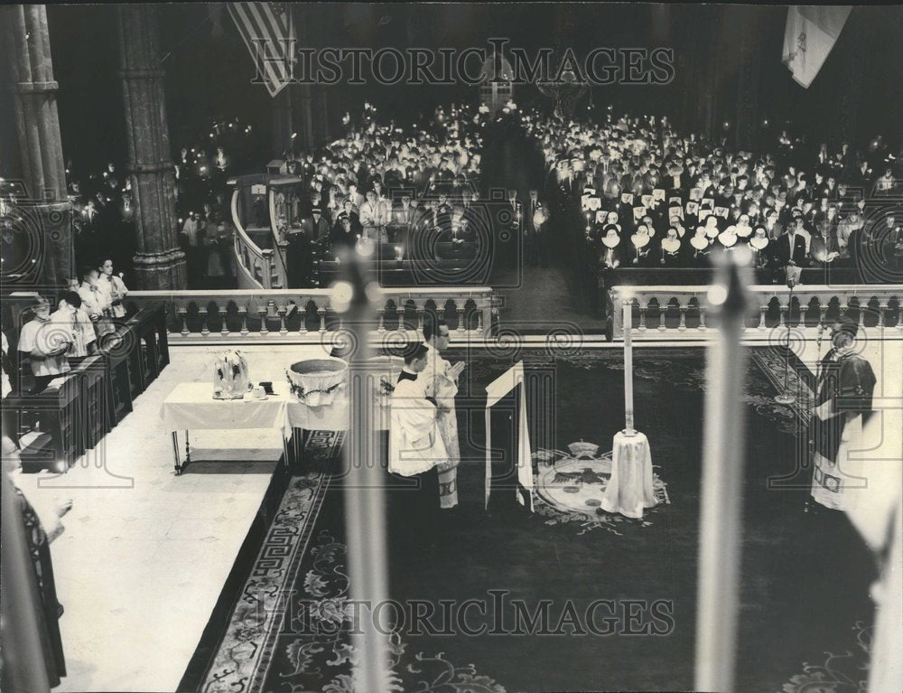 1958 Holy Name Cathedral Church Service - Historic Images