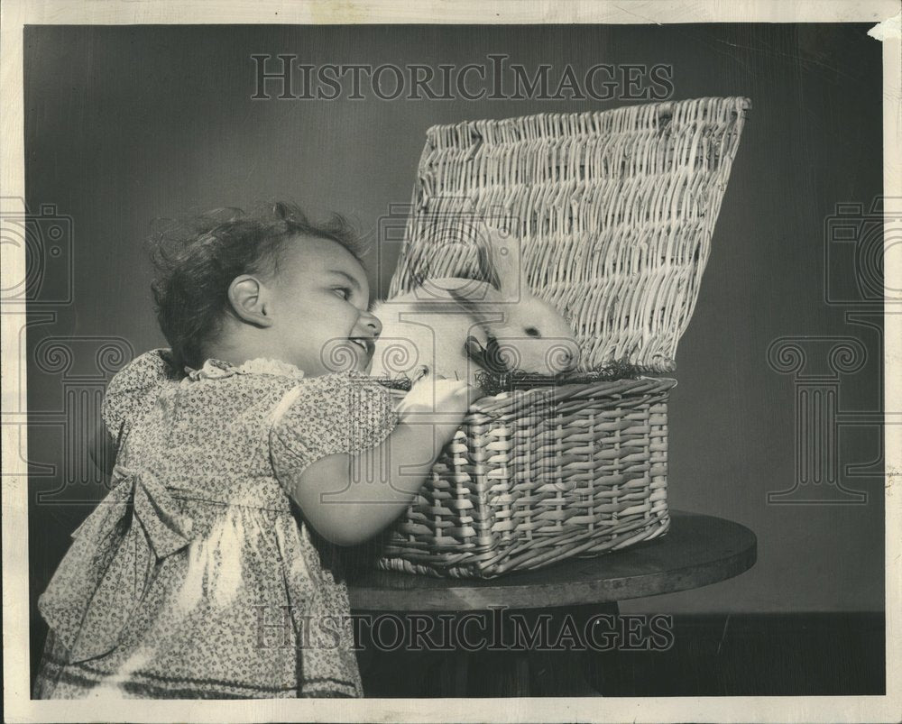 1949 Air Society Care Illinois Youngster - Historic Images