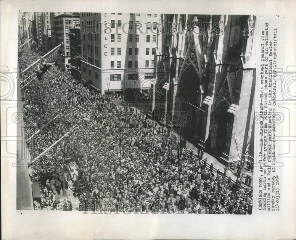 1954, Aerial View Of New York Easter Parade - RRV75137 - Historic Images