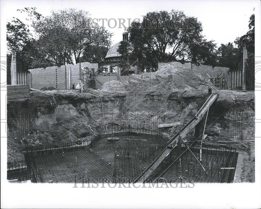 1967 Detroit ZooPenquing house Construction-Historic Images