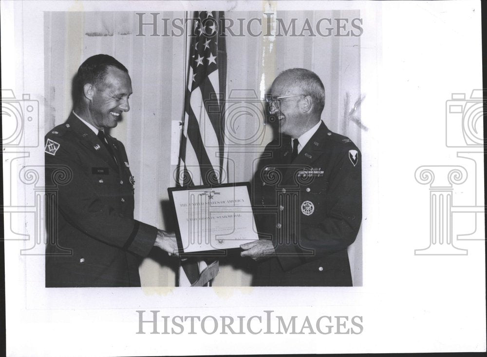 1967 Detroiter Bronze Star Army Charles Son-Historic Images