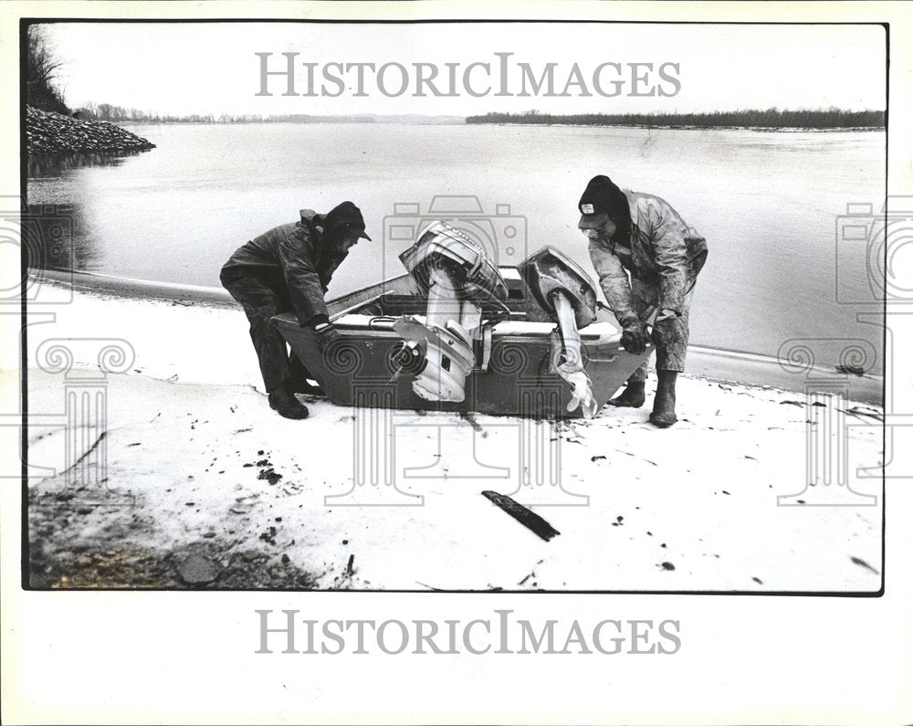 1983 Alfred Johnson Tom McDaniel Fishing - Historic Images