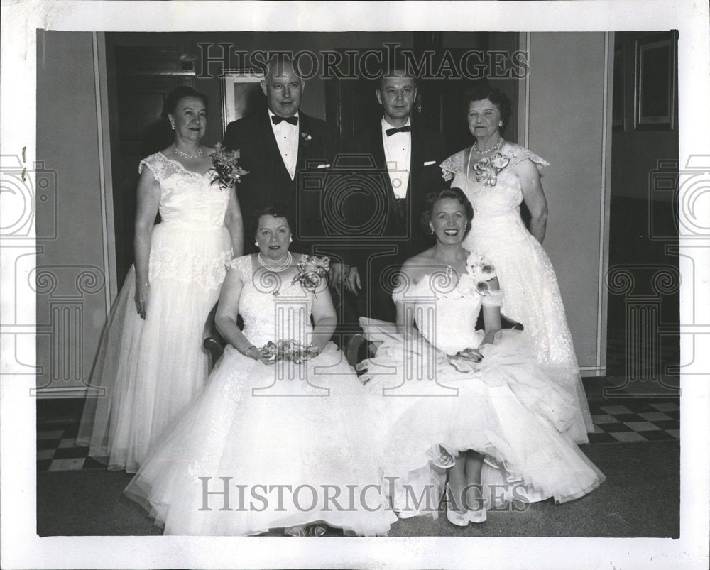 1956 Elsie Bruhn Betty Clark Chicago-Historic Images