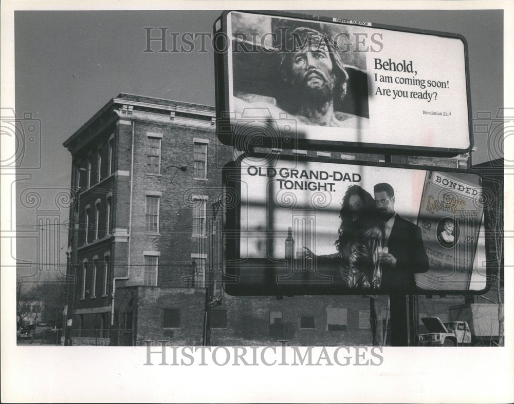 1990 Press Photo Whiskey Advertisement near Beidler Ele - RRV75633 - Historic Images