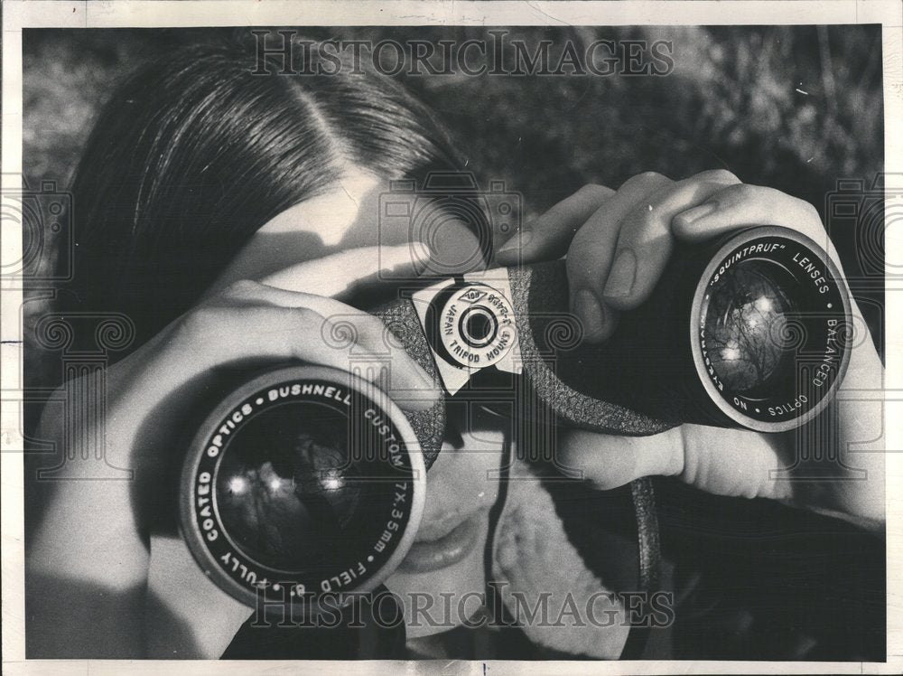 1975 Press Photo Duck Approximate Past Time Nancy Drake - Historic Images