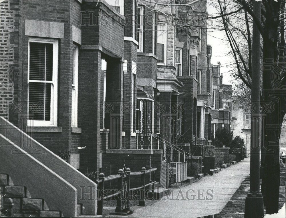 1977, 3200 Block of S.Union Avenue - RRV75971 - Historic Images