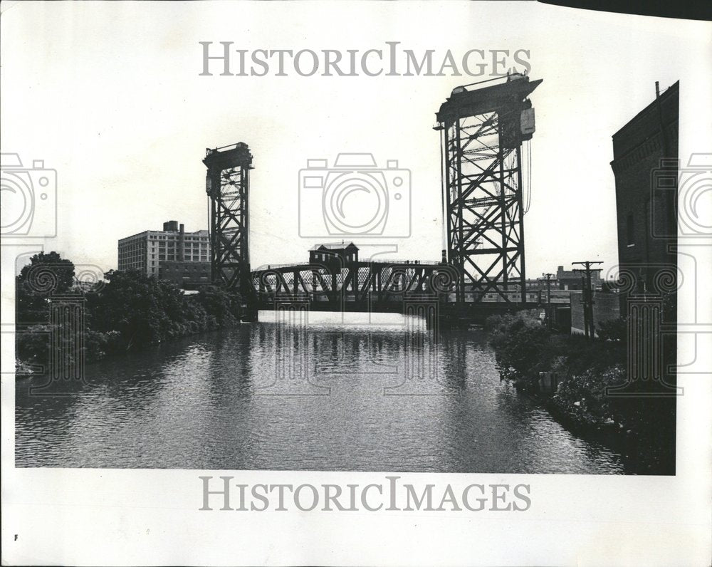 1973, Chicago Union Station Lift Bridge - RRV76077 - Historic Images