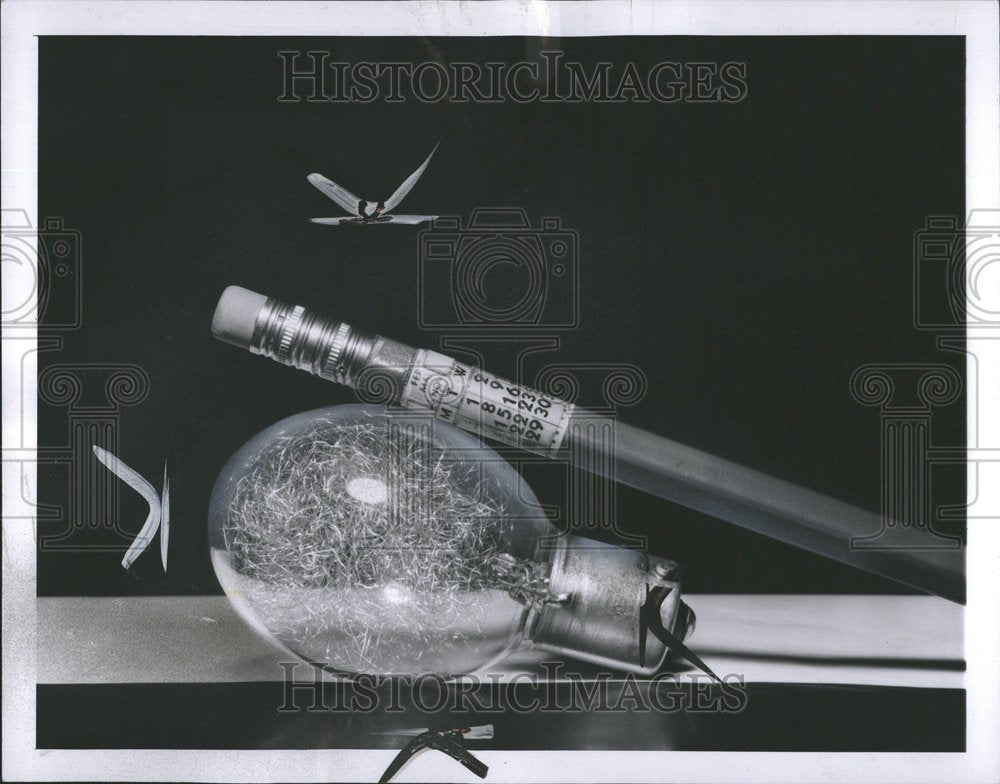 1956 Press Photo Pencil with built in calendar - Historic Images