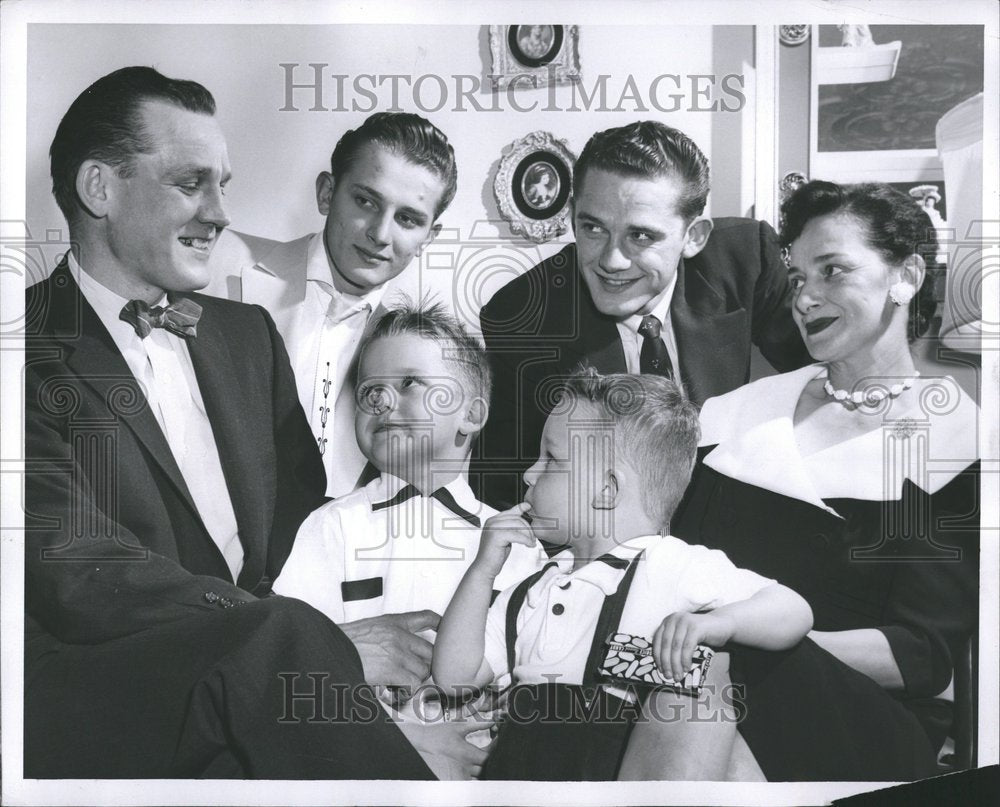 1955 Senator Stanley Rozycki Family - Historic Images