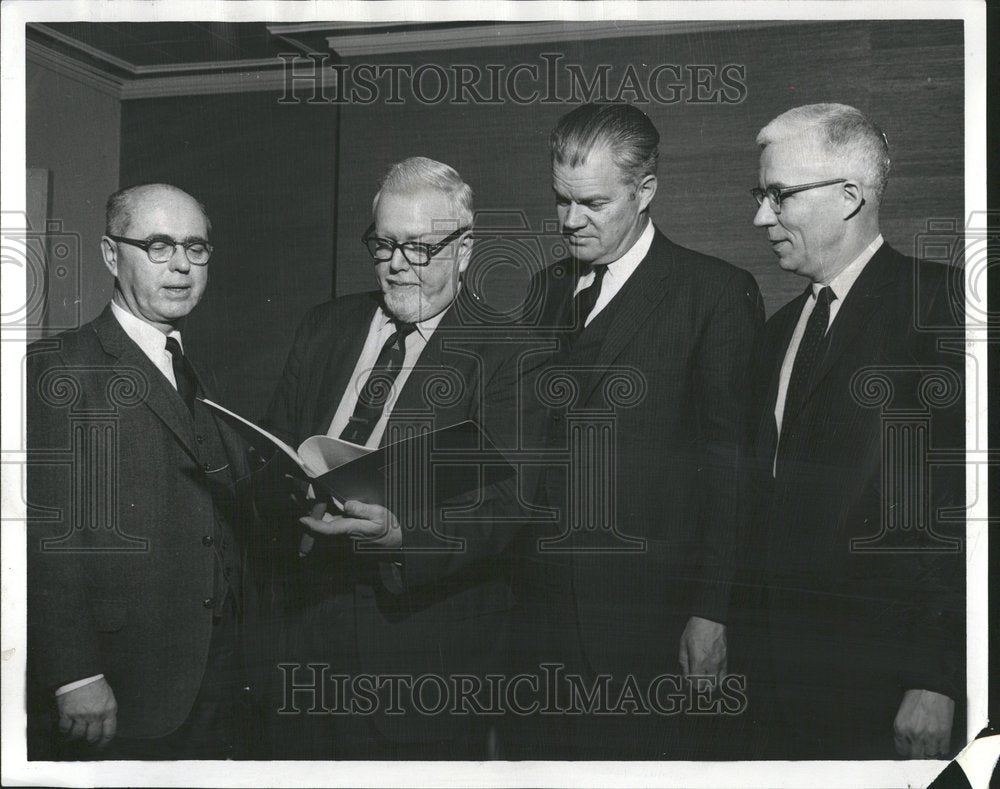 1965 Press Photo College Presidents Visit Wayne State U - RRV76877 - Historic Images