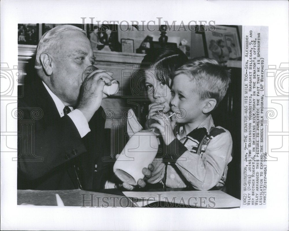 1956 Press Photo Senator Wiley Has Milk With Kids - RRV77031 - Historic Images