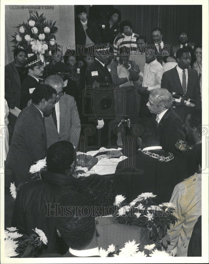 1987 Harold Washington Politician Funeral - Historic Images