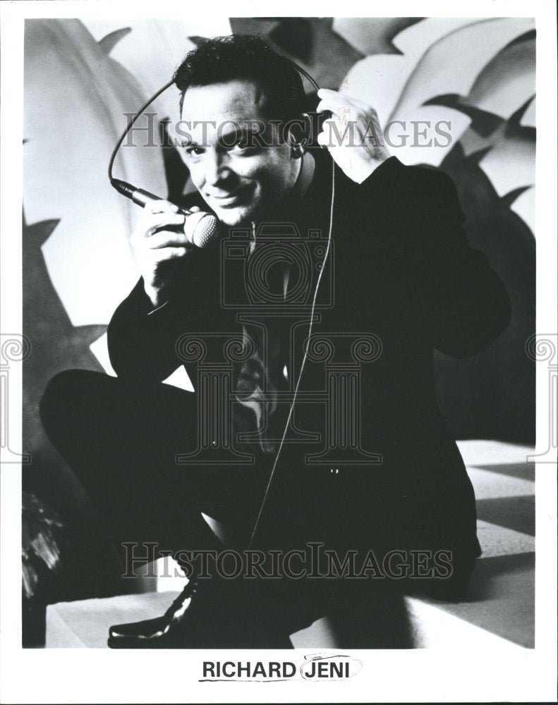 Press Photo Entertainer Richard Jeni Promo Microphone - Historic Images