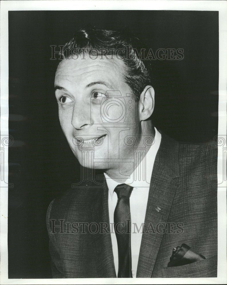 1966 Press Photo Funny Girl Candlelight Actor Bondon - RRV77861 - Historic Images