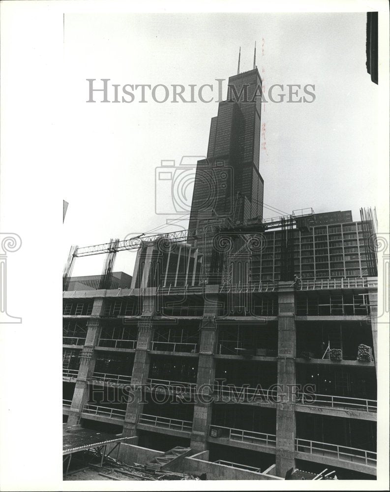 PRESS PHOTO Building Chicago IL - Historic Images