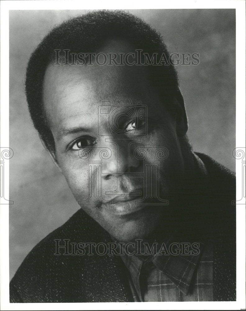 1993, Danny Glover Actor - RRV78531 - Historic Images