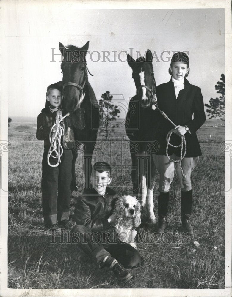 1950, William Kirn Peter Margo Christmas - RRV79039 - Historic Images