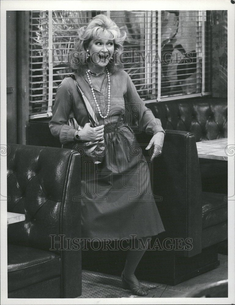 1988, Diane Ladd - RRV79165 - Historic Images
