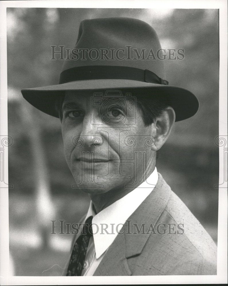 1989, Peter Coyote American Actor Author - RRV79279 - Historic Images