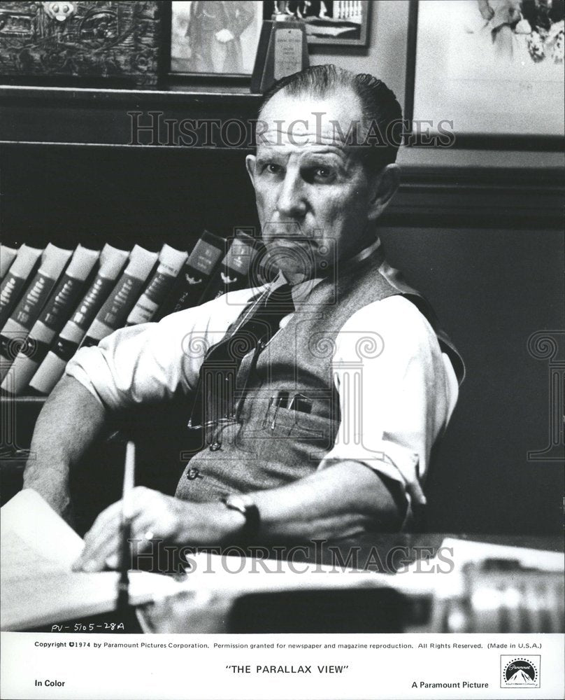 1979 Hume Cronyn Parallax View-Historic Images