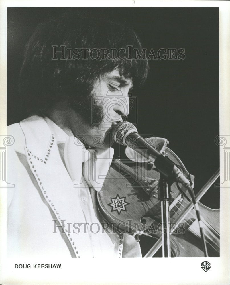 1976, Musician Doug Kershaw Performing Stage - RRV86551 - Historic Images