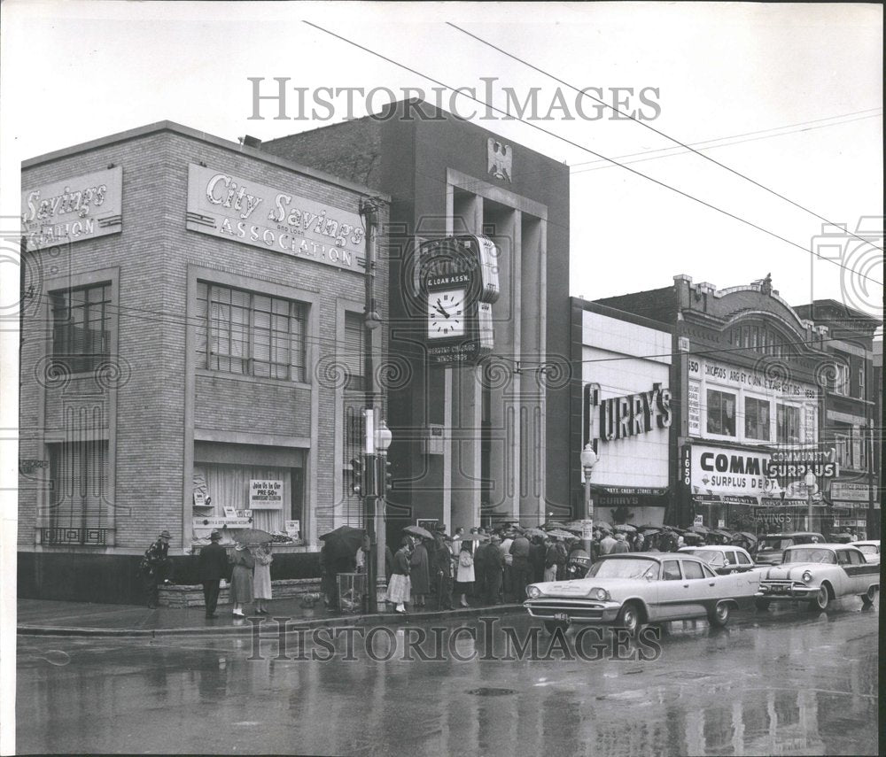 Press Photo City &#39;Savings Loan Association - Historic Images