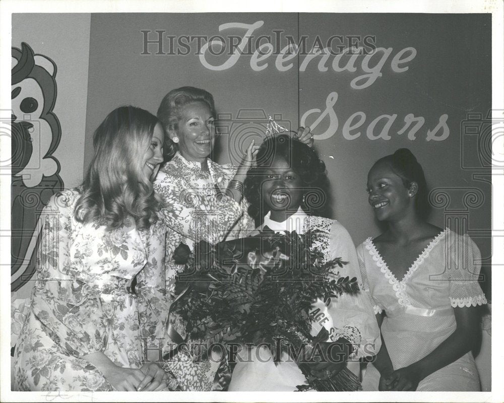 1973, Sharon Allen Miss Teenage Sears - RRV87849 - Historic Images