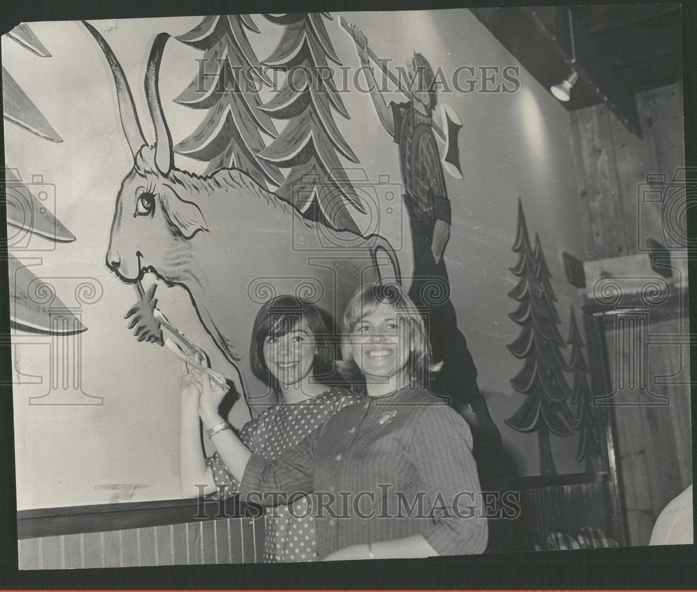 1965, Gail Henehan Ellie Larson Art Fair Bal - RRV87909 - Historic Images