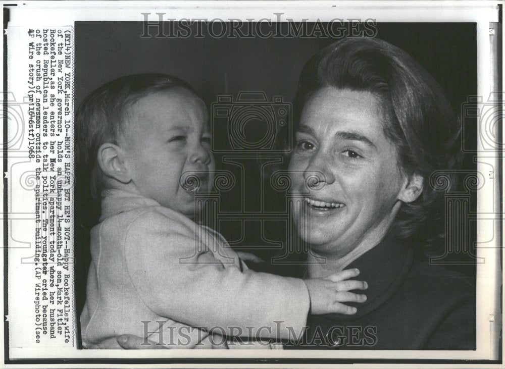 1968 Happy Rockefeller Mark son wife holds - Historic Images