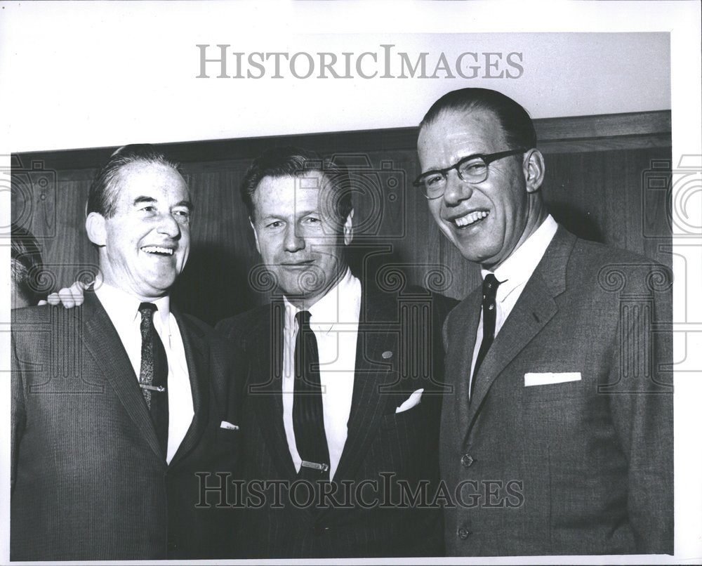 1960 Press Photo Nelson Rockefeller Senator Bentley - Historic Images