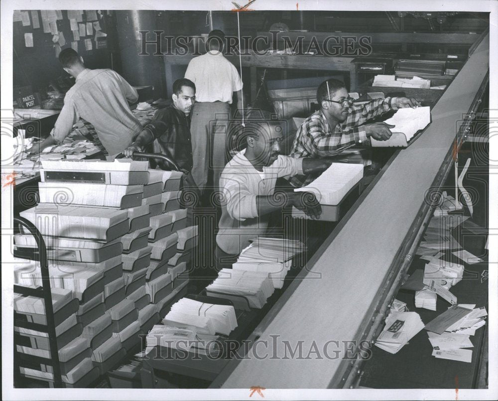 1956, Postal Service Workers Detroit - RRV88389 - Historic Images