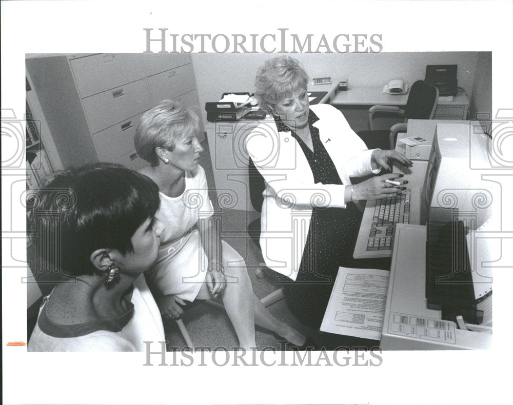 1993, Detroit Post office workers - RRV88733 - Historic Images
