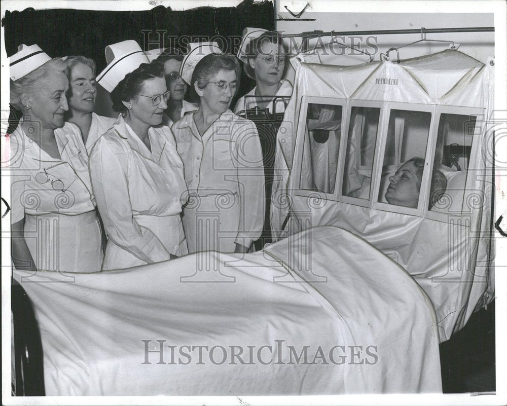 1942 Mrs Frank Curtis Oxygen Tent St. Marys-Historic Images