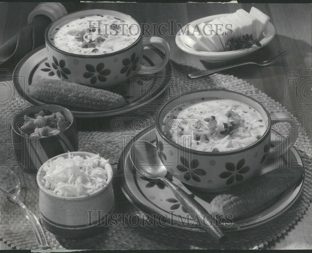 1976 Clam chowder Saute bacon barely crisp - Historic Images